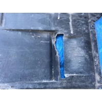 BMW F20 F30 OSŁONA SILNIKA ŚRODKOWA PRAWA 7241826