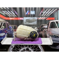BMW F20 F21 F30 F31 F34 F36 F87 ZBIORNIK ZBIORNICZEK WYRÓWNAWCZY 7642160