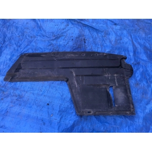 BMW F20 F30 OSŁONA SILNIKA ŚRODKOWA PRAWA 7241826