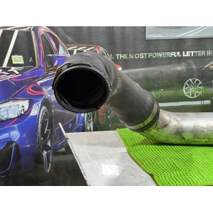 BMW 5 E60 E61 M57N2 PRZEWÓD WĄŻ RURA INTERCOOLERA 7792220 7793896