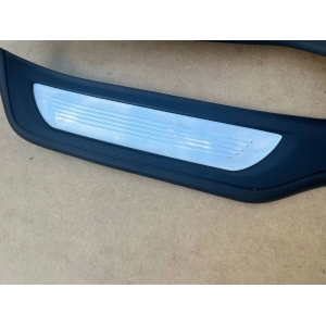 BMW E90 LISTWY NAKŁADKI PROGOWE MPAKIET