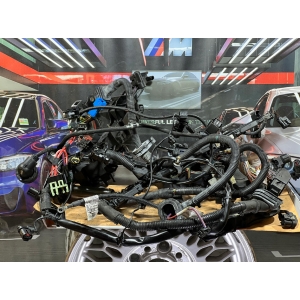 BMW F01 F10 N57 3.0D 258KM XDRIVE WIĄZKA SILNIKA