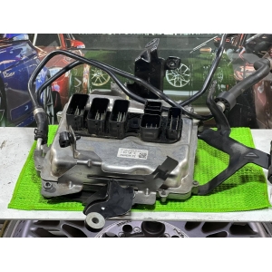 BMW F01 F06 F07 F10 F11 F15 F16 MODUŁ DME STEROWNIK SILNIKA PRAWY 7540738