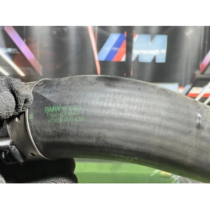 BMW F20 F21 F30 F31 F34 F36 PRZEWÓD WĄŻ RURA INTERCOOLERA 8518474