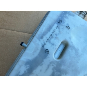 BMW F30 F32 F34 ZBIORNIK SPRYSKIWACZY 7241671