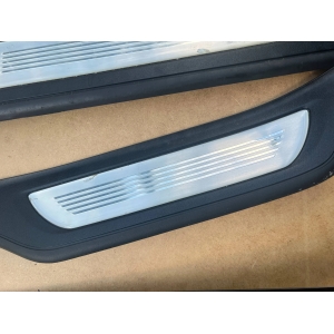 BMW E90 LISTWY NAKŁADKI PROGOWE MPAKIET