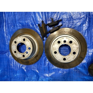 BMW F30 F32 F34 TARCZE KLOCKI TYLNE BOSCH 300MM