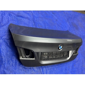 BMW 5 F10 POKRYWA KLAPA BAGAŻNIKA A52